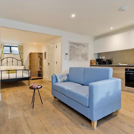 Luxury One Bedroom Greenwich Studio Apartment Near Canary Wharf By Underthedoormat London Exteriör bild