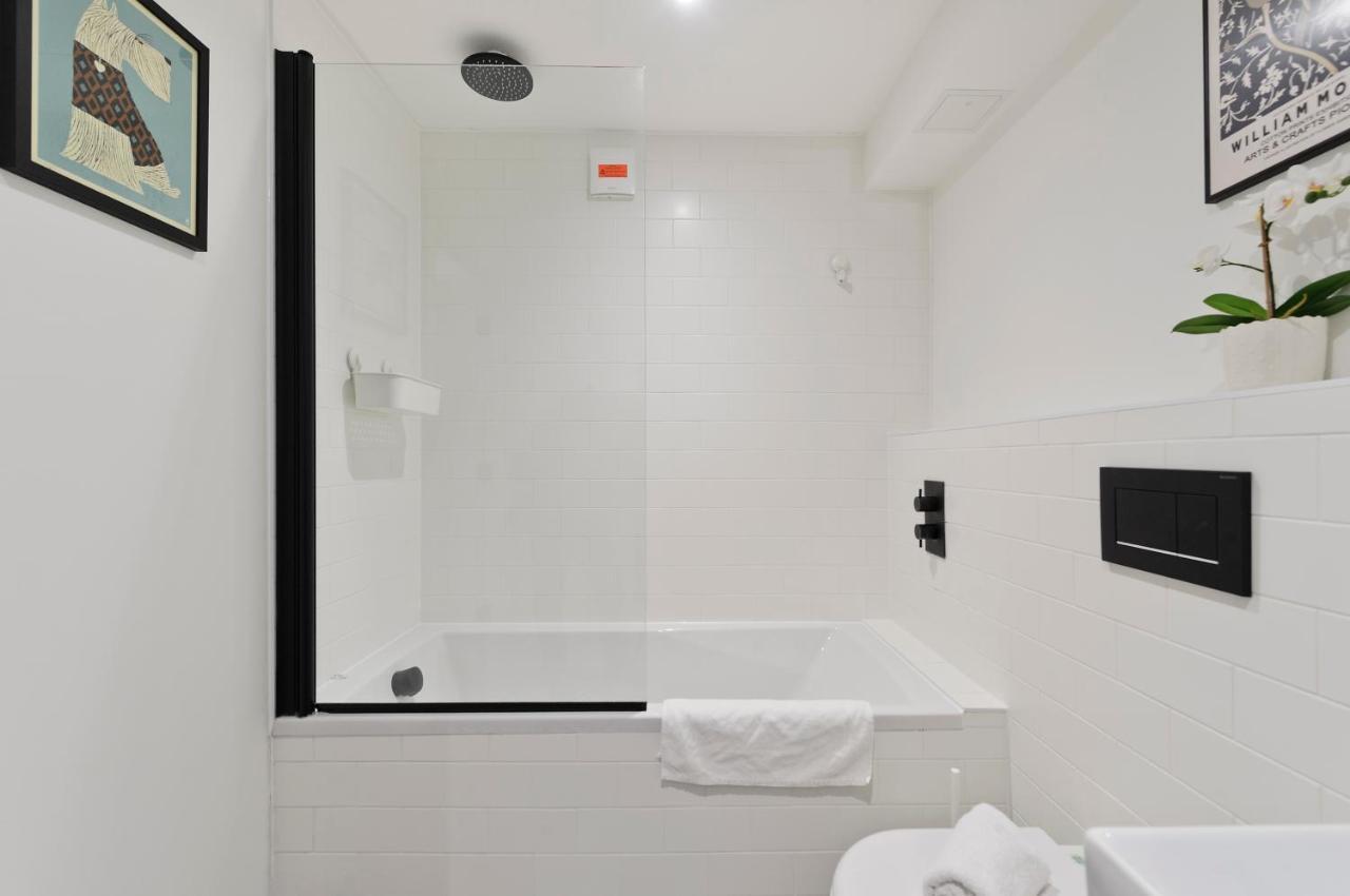 Luxury One Bedroom Greenwich Studio Apartment Near Canary Wharf By Underthedoormat London Exteriör bild