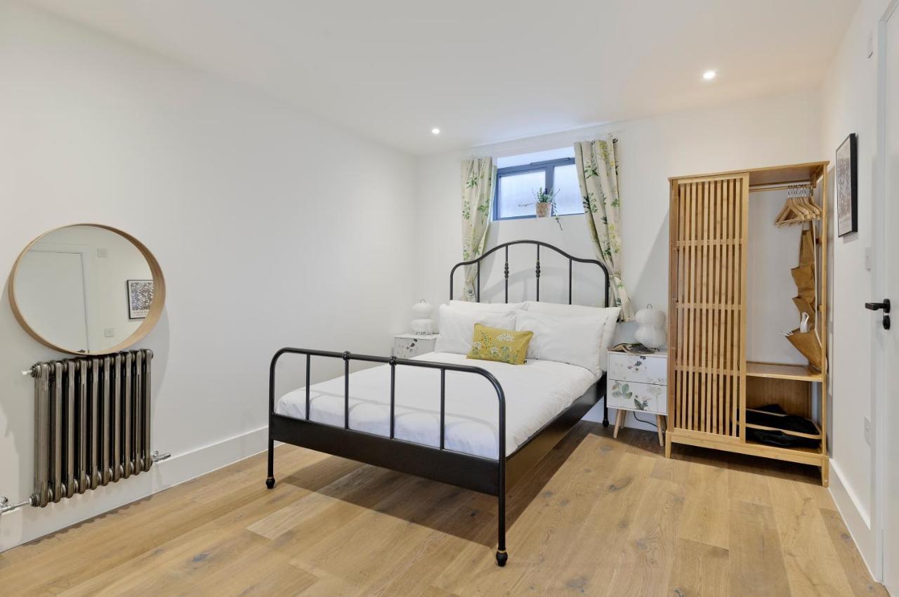 Luxury One Bedroom Greenwich Studio Apartment Near Canary Wharf By Underthedoormat London Exteriör bild